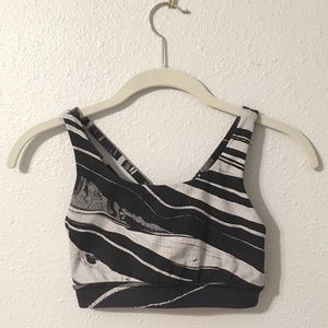 Lulu Lemon Sports Bra